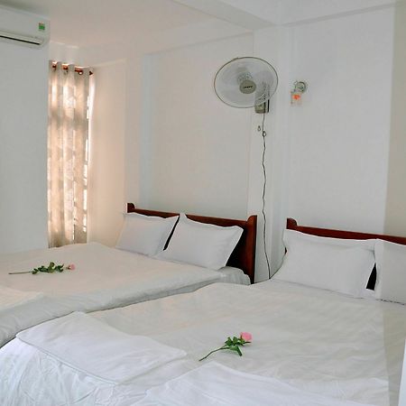 Ngoc Tung Mini Hotel Hue Bagian luar foto