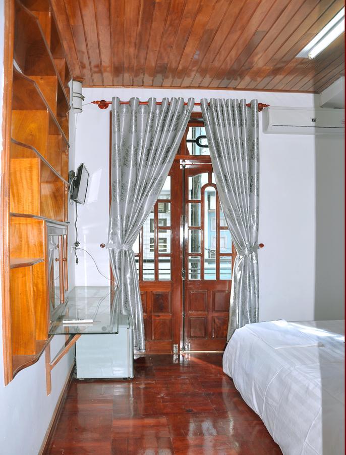 Ngoc Tung Mini Hotel Hue Bagian luar foto