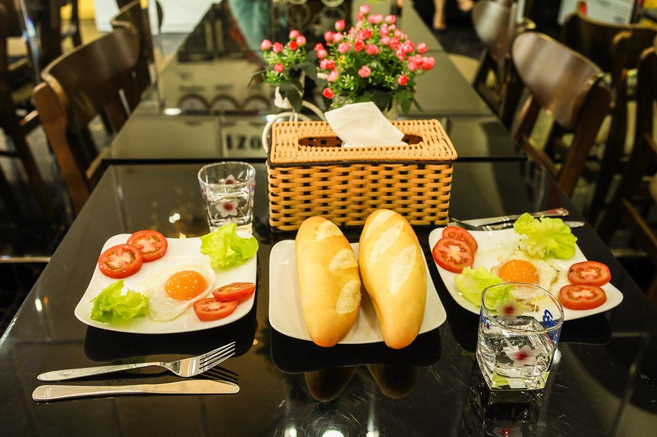 Ngoc Tung Mini Hotel Hue Bagian luar foto