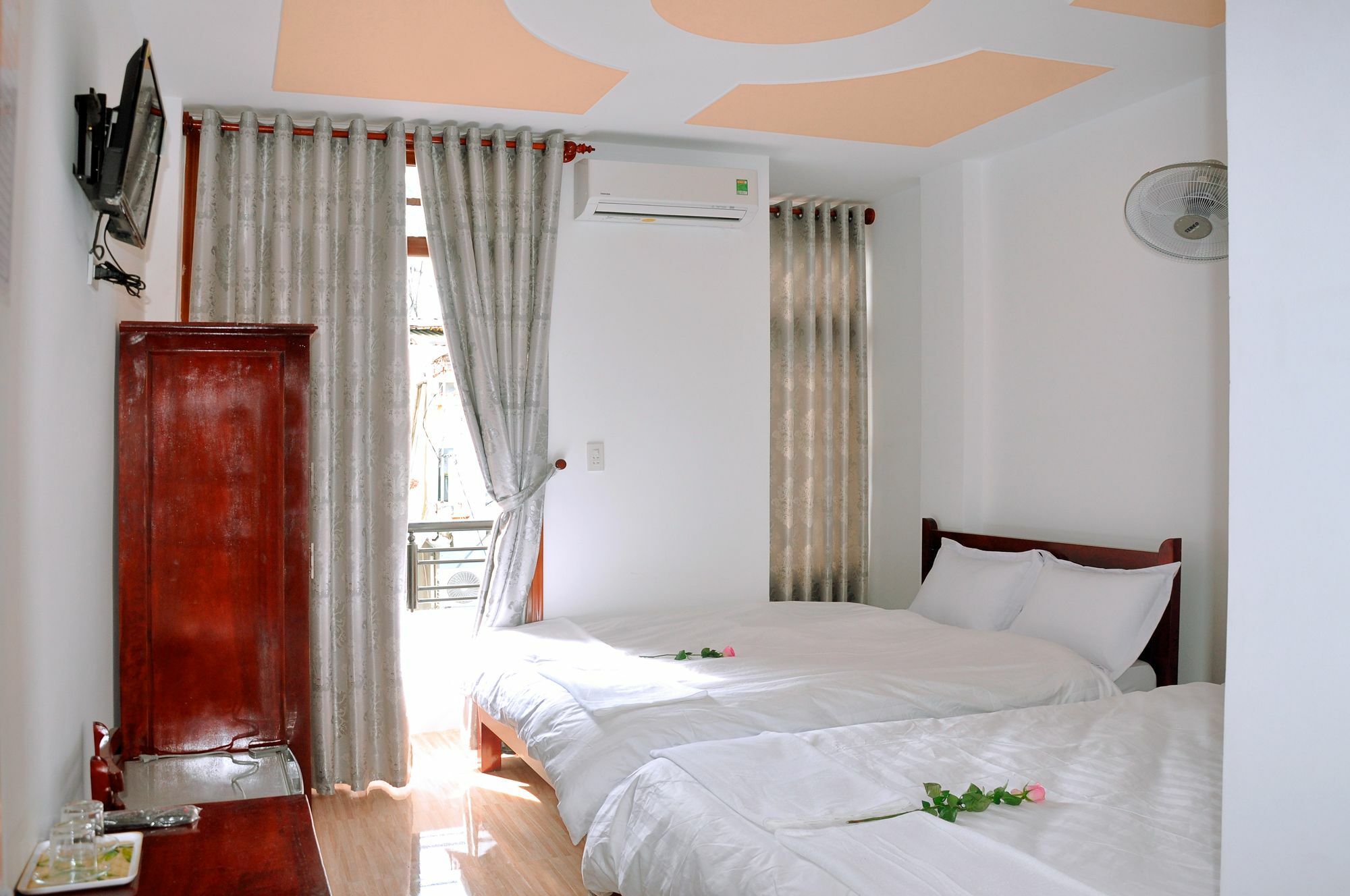 Ngoc Tung Mini Hotel Hue Bagian luar foto